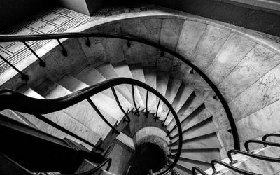 Abstract architectural lines creating a sense of perspective.